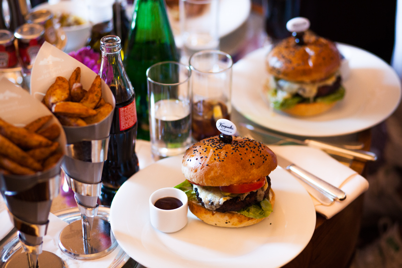 Kempinski_burger_hotel_food