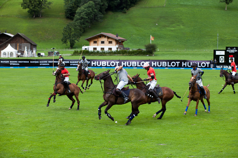 hublot_polo_gold_cup_gstaad_2015_pferde